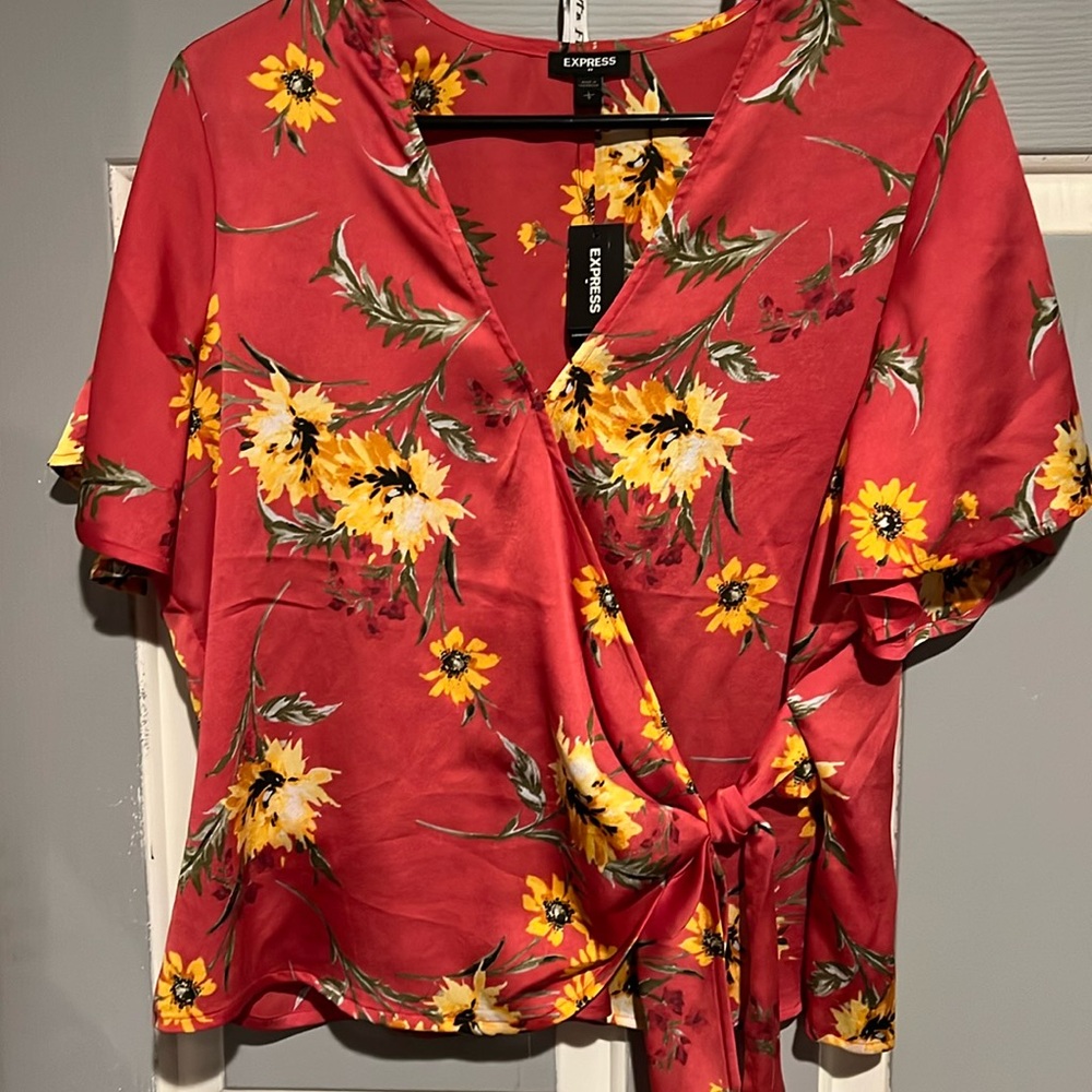 Size L express top new with tags